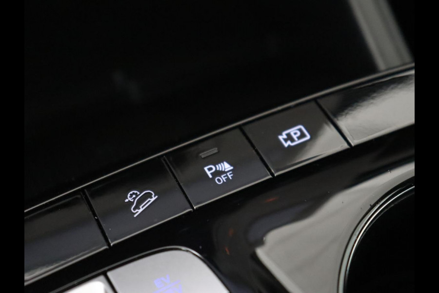 Hyundai Tucson 1.6 T-GDI PHEV Comfort 4WD | Trekhaak | Carplay | Adaptive cruise | Camera | Climate control | Digital Cockpit | 19'' | Parkeerhulp | Bluetooth | Plug In