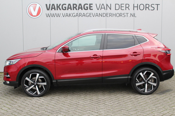 Nissan QASHQAI 1.2-115pk Tekna. Erg nette, luxe en betrouwbare hoogzitter ! Autm. airco, cruise control, 360gr camera, trekhaak, privacy glass, LM wielen, panoramadak, metallic lak, elektr. verstelb. best. stoel,  telefoonvoorb., navigatie, LED verlichting etc.