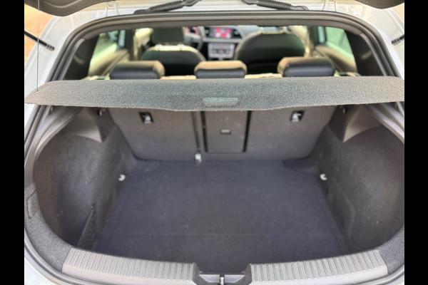 Seat León ST 1.4 EcoTSI Xcellence Business Intense l Pano l Virtual l ACC l Xenon LED l Navi l Climate l