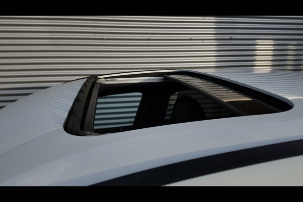 Mercedes-Benz EQC 400 4MATIC Premium Plus 80 kWh vol vol trekhaak lage km