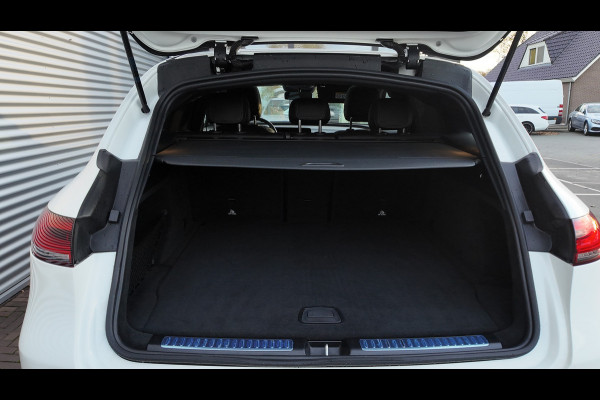 Mercedes-Benz EQC 400 4MATIC Premium Plus 80 kWh vol vol trekhaak lage km