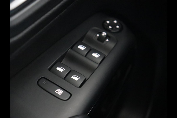 Citroën C5 Aircross 1.6 Plug-in Hybrid 225 Business+ | Panoramadak | Trekhaak | Stoelverwarming | Half leder | Keyless | Carplay | 19'' | Adaptive cruise | Navigatie | Full LED | PHEV