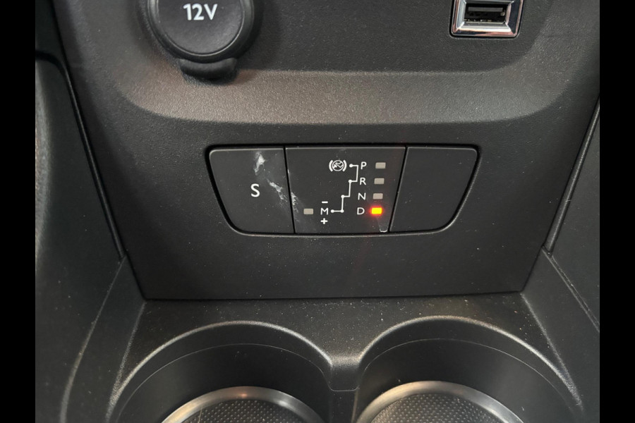 Citroën C3 1.2 PureTech Shine 110pk automaat | 1e eigenaar en origineel Nederlandse auto | Rijklaar geleverd incl 12 maanden BOVAG garantie! |