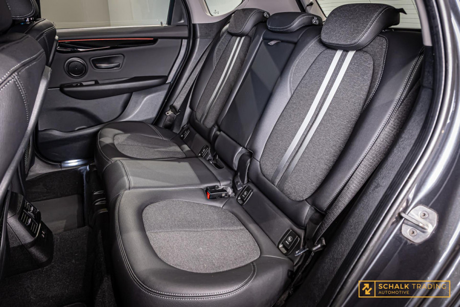 BMW 2 Serie Active Tourer 218i|NAP|1eig|Trekhaak|Psensor