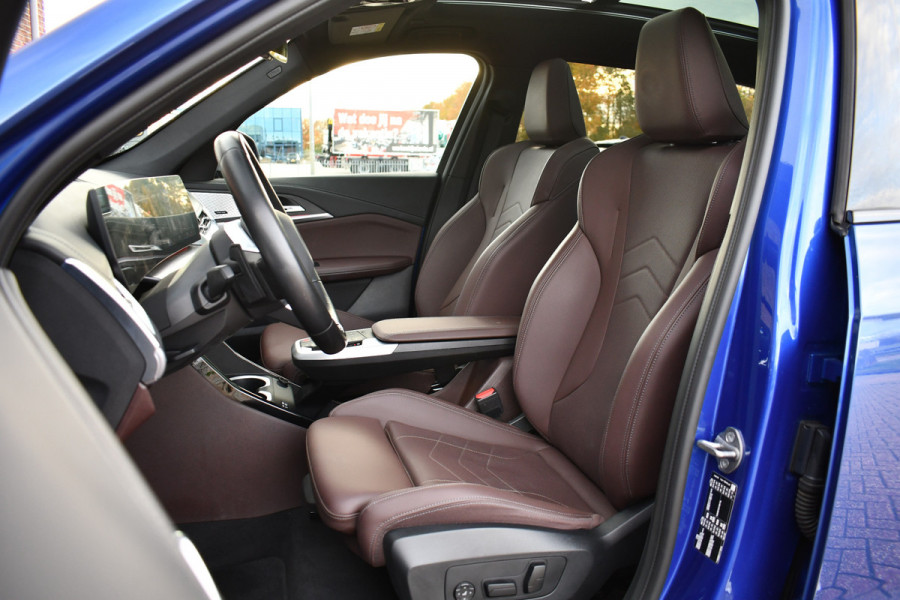 BMW X1 sDrive20i 170pk M-Sport Pano ACC HUD 360 H/K 19inch El-zetels