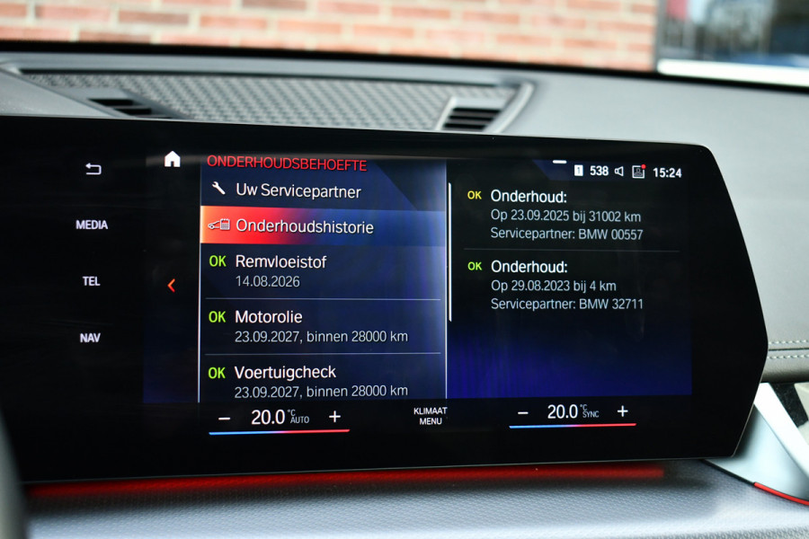 BMW X1 sDrive20i 170pk M-Sport Pano ACC HUD 360 H/K 19inch El-zetels