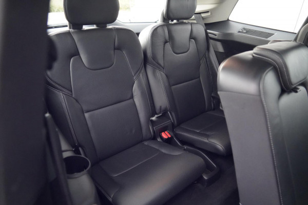 Volvo XC90 2.0 T5 AWD Inscription / NL-Auto / Pano / Trekhaak / Head-Up / Camera / Stoelverw. & Koeling