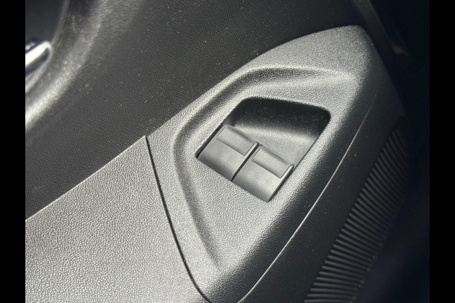 Toyota Aygo 1.0 VVT-i X-Joy | Eerste eigenaar, Lichtmetalen velgen, Climate control, Privacy glass, Apple CarPlay/Android auto, Nieuw geleve