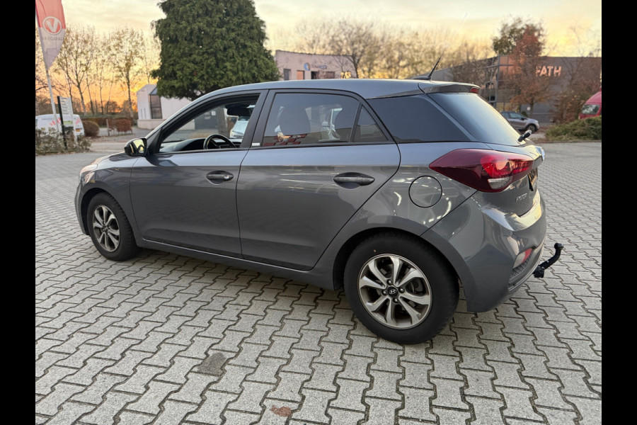 Hyundai i20 1.2 MPI Comfort Smart Trekhaak (BOVAG/RIJKLAARPRIJS)