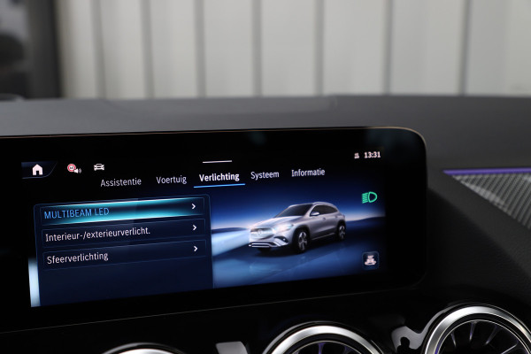 Mercedes-Benz GLA 250e AMG | 218PK | Head-up | Keyless-go | Burmester | Pano | Sfeerverlichting | Memory | Stuurwielverw. | Distronic | 2025.