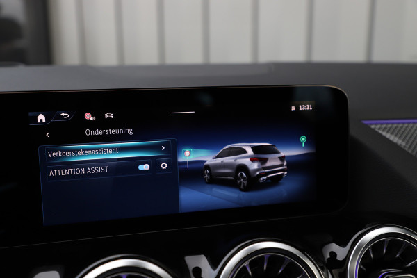 Mercedes-Benz GLA 250e AMG | 218PK | Head-up | Keyless-go | Burmester | Pano | Sfeerverlichting | Memory | Stuurwielverw. | Distronic | 2025.