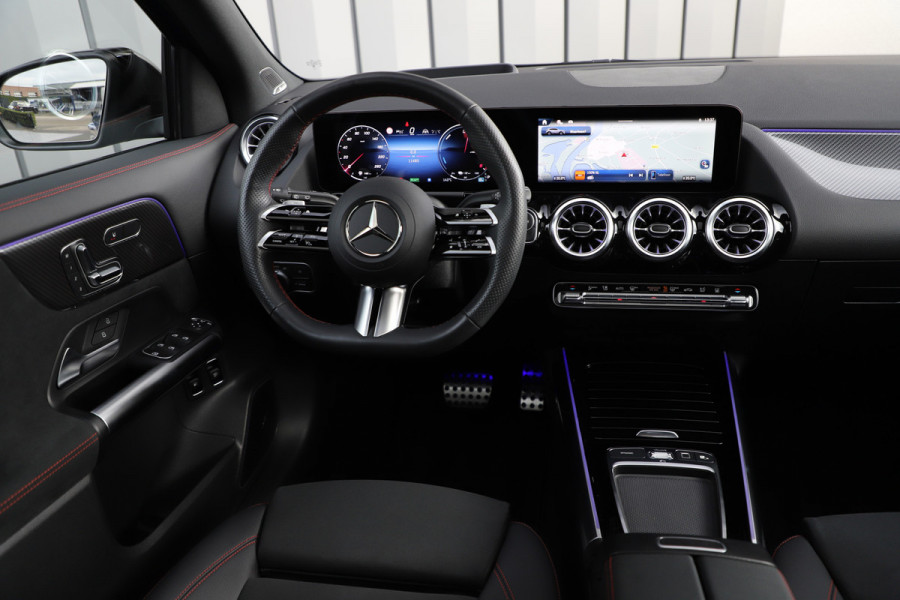 Mercedes-Benz GLA 250e AMG | 218PK | Head-up | Keyless-go | Burmester | Pano | Sfeerverlichting | Memory | Stuurwielverw. | Distronic | 2025.