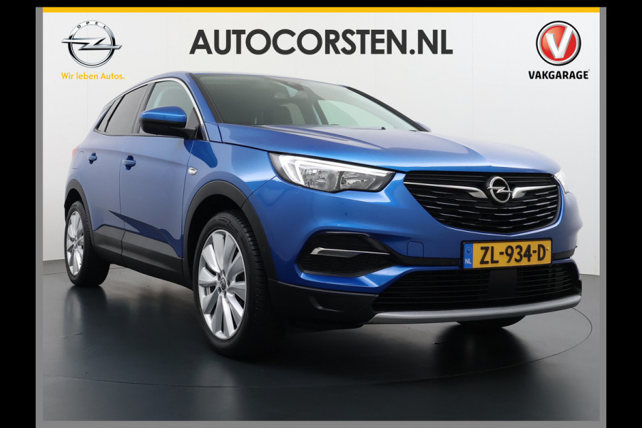 Opel Grandland X T131pk Navi Trekhaak Executive Dual-Ecc Apple Carplay Android PDC-a+v Park-Assist Distr.-Riem bij 61.000km vervangen Chroompakket Priv.Glass Volledig dealer onderhouden, laatste beurt bij 61.000km 1400kg trekvermogen.  EURO6