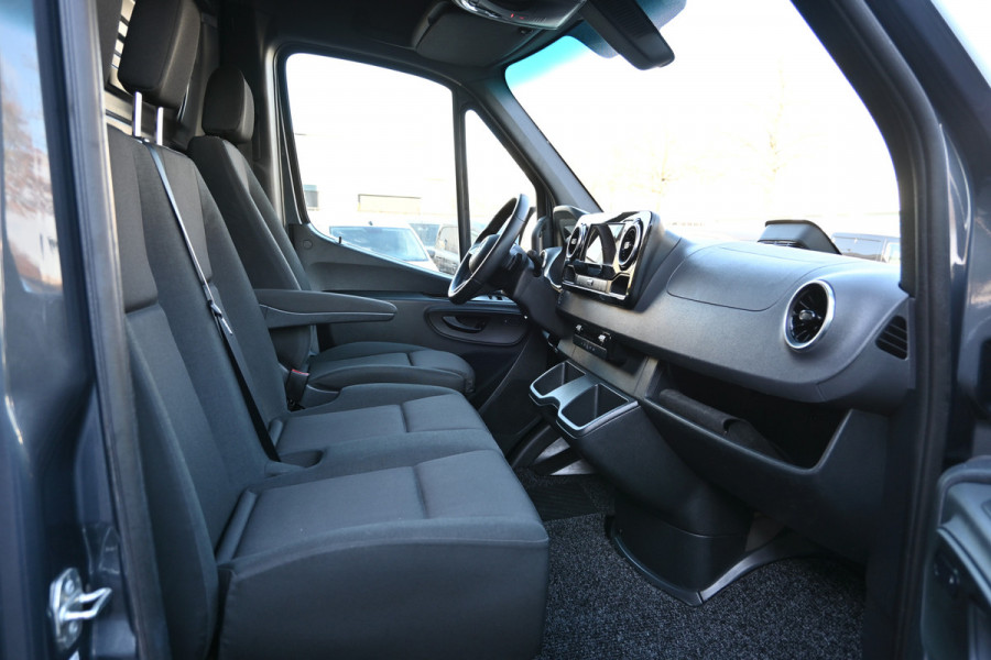 Mercedes-Benz Sprinter 317 CDI L2H2 Pro HD Navigatie, Led koplampen, Geveerde stoel, Aflegvak boven hemel