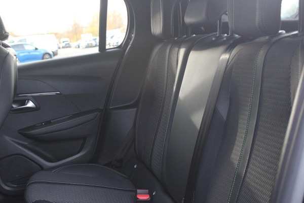 Peugeot 208 1.2 100PK GT | DRAADLOZE APPLE CARPLAY/ANDROID AUTO | 17" LICHTMETALEN VELGEN | DRAADLOZE TELEFOONLADER | ACHTERUITRIJ CAMERA | CRUISE CONTROL | FULL LED KOPLAMPEN | KEYLESS ENTRY/START | CLIMATE CONTROL | PARKEERSENSOREN VOOR EN ACHTER | GETINTE ACHETRRUITEN |