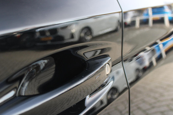 Peugeot 208 1.2 100PK GT | DRAADLOZE APPLE CARPLAY/ANDROID AUTO | 17" LICHTMETALEN VELGEN | DRAADLOZE TELEFOONLADER | ACHTERUITRIJ CAMERA | CRUISE CONTROL | FULL LED KOPLAMPEN | KEYLESS ENTRY/START | CLIMATE CONTROL | PARKEERSENSOREN VOOR EN ACHTER | GETINTE ACHETRRUITEN |