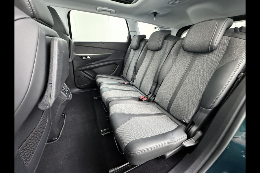 Peugeot 5008 T131PK AUT-8 7-Pers. Pano-Dak Elektr.Stoel+Geheug. Adaptive-Cruise Afn.Trekhaak Apple Android Carplay Navi 360-Camera Elektr.A-K Virtual Cockpit (Digidash) Pack City 1+2 Privacy Glas Orig.NLse auto, 1e eigenaar,  dealer onderhouden. € 45.000 nieuw!