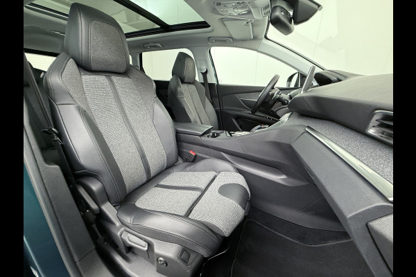 Peugeot 5008 T131PK AUT-8 7-Pers. Pano-Dak Elektr.Stoel+Geheug. Adaptive-Cruise Afn.Trekhaak Apple Android Carplay Navi 360-Camera Elektr.A-K Virtual Cockpit (Digidash) Pack City 1+2 Privacy Glas Orig.NLse auto, 1e eigenaar,  dealer onderhouden. € 45.000 nieuw!