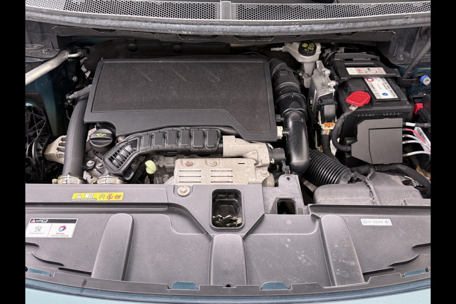 Peugeot 5008 T131PK AUT-8 7-Pers. Pano-Dak Elektr.Stoel+Geheug. Adaptive-Cruise Afn.Trekhaak Apple Android Carplay Navi 360-Camera Elektr.A-K Virtual Cockpit (Digidash) Pack City 1+2 Privacy Glas Orig.NLse auto, 1e eigenaar,  dealer onderhouden. € 45.000 nieuw!