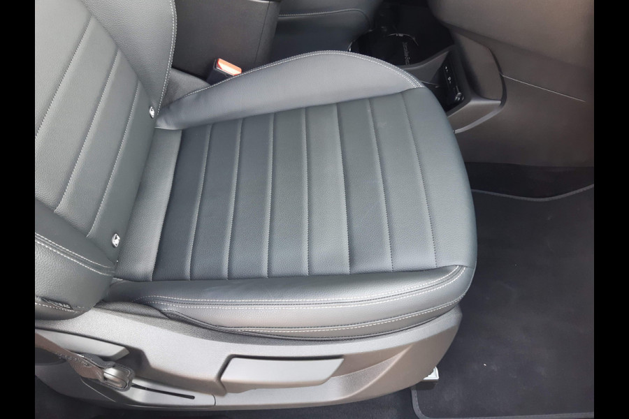 Mercedes-Benz eCitan /EQT 200 Tour Navigatie , Achteruitrijcamera ECC Airco