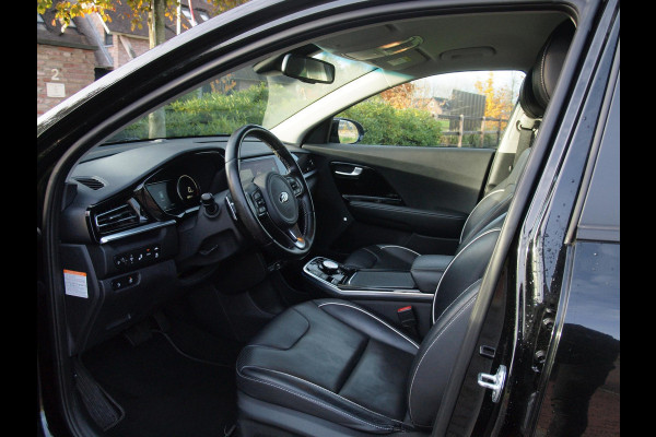 Kia e-Niro ExecutiveLine 64 kWh Nieuw Model | Camera | JBL | Apple Carplay | 3 Fase Lader |