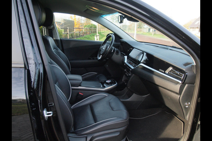 Kia e-Niro ExecutiveLine 64 kWh Nieuw Model | Camera | JBL | Apple Carplay | 3 Fase Lader |