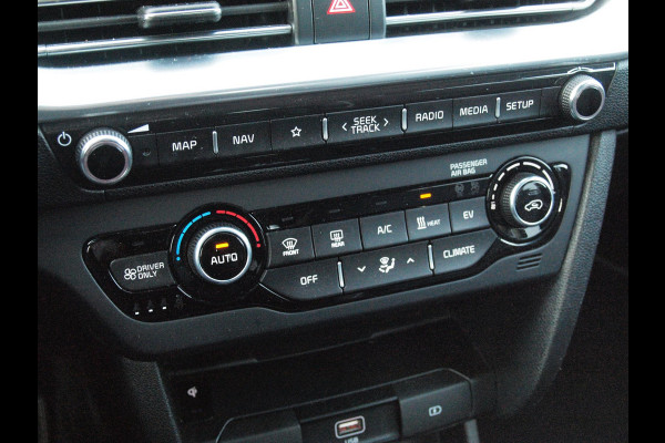 Kia e-Niro ExecutiveLine 64 kWh Nieuw Model | Camera | JBL | Apple Carplay | 3 Fase Lader |