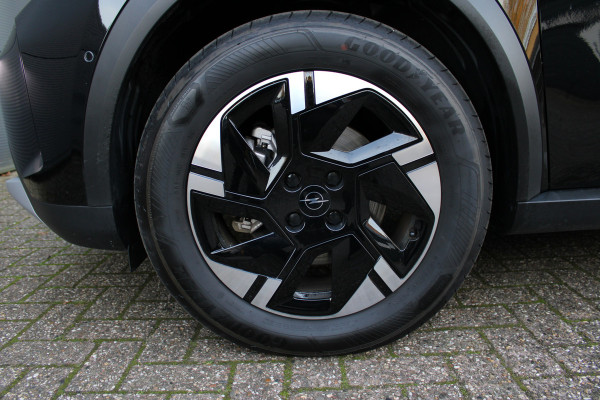 Opel Frontera 1.2 Turbo Hybrid GS | Full Options | Comfort pakket | Navigatie | Camera | Cruise Control Actieweken 1 t/m 15 november!