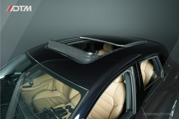 Porsche Macan 2.0 | Panoramadak | Elektrische Trekhaak | Keyless