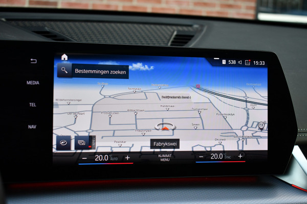 BMW X1 sDrive20i 170pk M-Sport Pano ACC HUD 360 H/K 19inch El-zetels