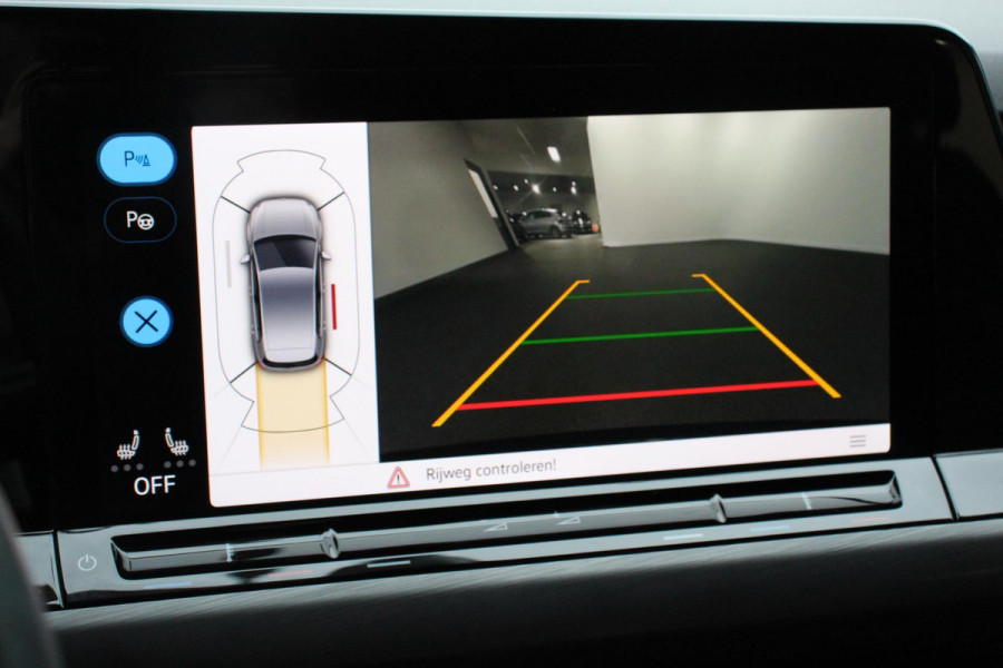 Volkswagen Golf 1.5 eTSI 150pk DSG Style | Navigatie | Apple Carplay/Android Auto | Parkeersensoren | Camera | Park Assist | Adaptive Cruise Control | Blind Spot Assist | Stoel- en stuurverwarming | Ledverlichting | Virtual Cockpit | Lane Assist | Climatronic
