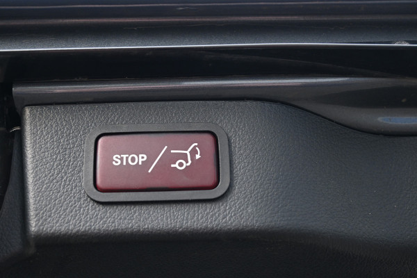 Mercedes-Benz V-Klasse 250d AMG L3 DC Avantgarde Edition Middenconsole gekoeld, Stoelverwarming/Koeling, Burmester