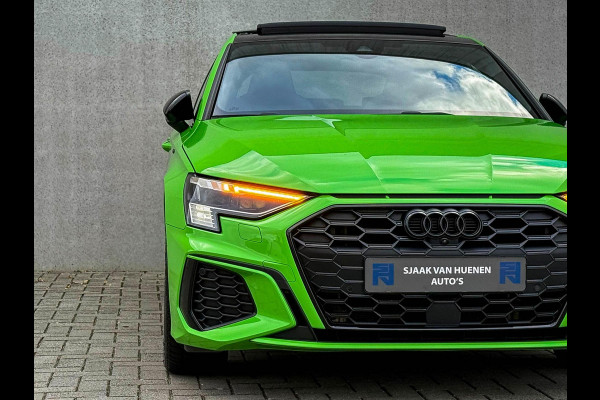 Audi A3 Sportback 45TFSI e 245pk S-Tronic Competition S Edition S-Line 1e Eig|Audi Exclusive|Pano|Kuipstoelen|360°|Ambiance|Matrix