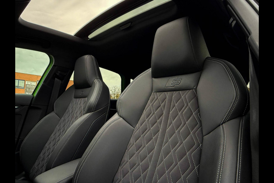 Audi A3 Sportback 45TFSI e 245pk S-Tronic Competition S Edition S-Line 1e Eig|Audi Exclusive|Pano|Kuipstoelen|360°|Ambiance|Matrix