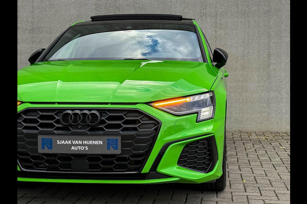 Audi A3 Sportback 45TFSI e 245pk S-Tronic Competition S Edition S-Line 1e Eig|Audi Exclusive|Pano|Kuipstoelen|360°|Ambiance|Matrix