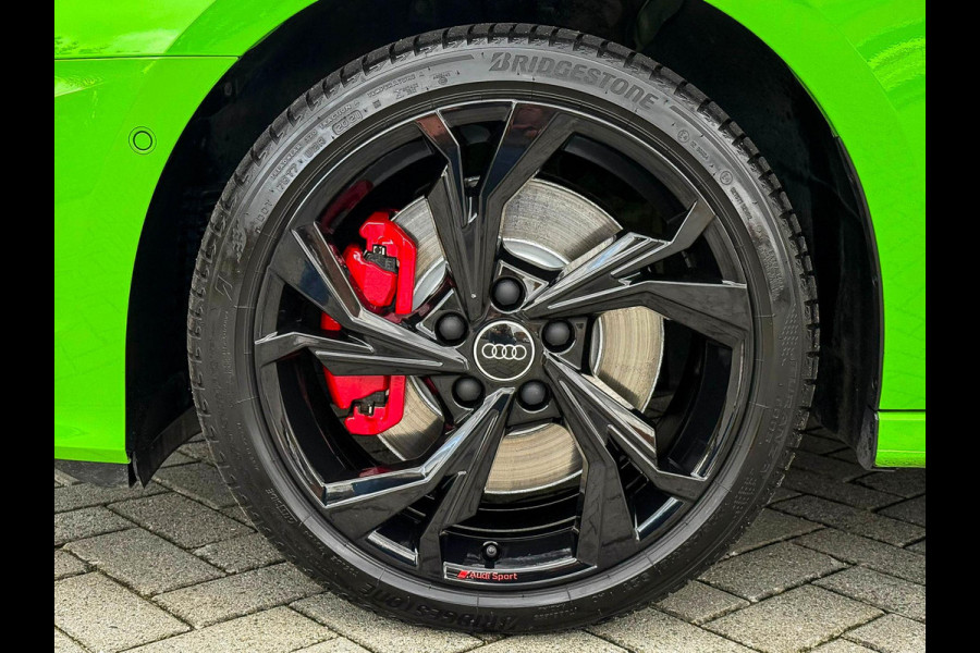 Audi A3 Sportback 45TFSI e 245pk S-Tronic Competition S Edition S-Line 1e Eig|Audi Exclusive|Pano|Kuipstoelen|360°|Ambiance|Matrix