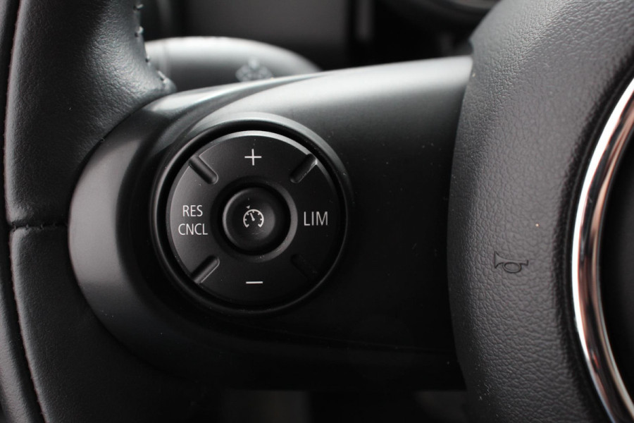 MINI One 1.5 Automaat One Pepper Matrix Led koplampen Climate Control Parkeersensoren Cruise Control Adaptive Soelverwarming Union Jack lampen Camera