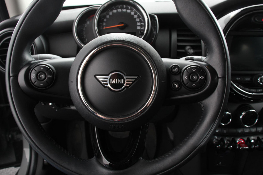 MINI One 1.5 Automaat One Pepper Matrix Led koplampen Climate Control Parkeersensoren Cruise Control Adaptive Soelverwarming Union Jack lampen Camera