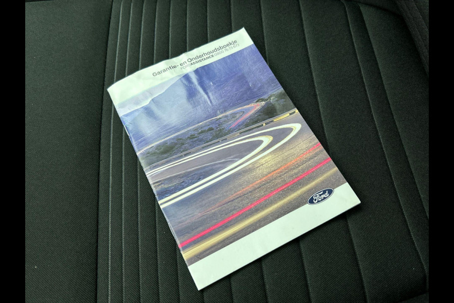 Ford Transit Custom 300 2.0 TDCI L2H1 Limited Dubbele Cabine Navi| Airco| 2 Schuifdeuren | Trekhaak| PDC| Carplay| DAB|