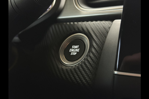 Renault Captur 1.3 TCe 160pk R.S. Line | Groot Navi | 360 | ACC | Blindspot | Stuur & Stoelverwarming | 18" | 100% Dealer Onderhouden!