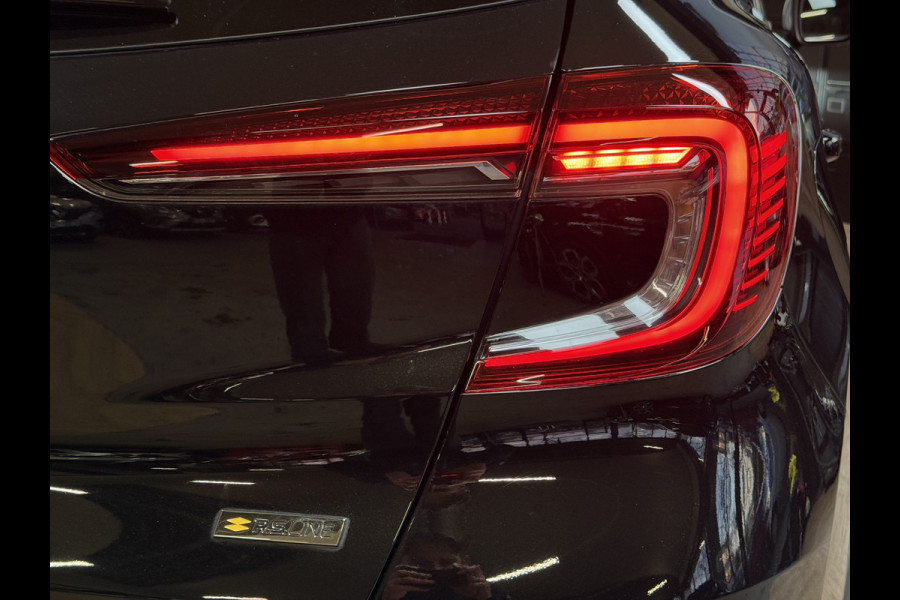 Renault Captur 1.3 TCe 160pk R.S. Line | Groot Navi | 360 | ACC | Blindspot | Stuur & Stoelverwarming | 18" | 100% Dealer Onderhouden!