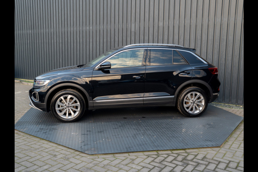 Volkswagen T-Roc 1.5 TSI 150Pk DSG Style | Trekhaak afnb. | IQ Light | Allseason banden | Prijs Rijklaar!!