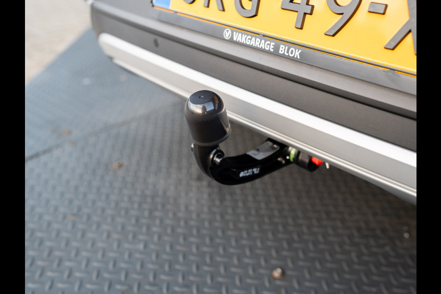 Volkswagen T-Roc 1.5 TSI 150Pk DSG Style | Trekhaak afnb. | IQ Light | Allseason banden | Prijs Rijklaar!!