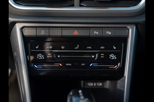 Volkswagen T-Roc 1.5 TSI 150Pk DSG Style | Trekhaak afnb. | IQ Light | Allseason banden | Prijs Rijklaar!!