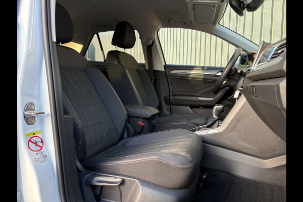Volkswagen T-Roc 1.5 TSI 150Pk DSG Style | Trekhaak afnb. | IQ Light | Allseason banden | Prijs Rijklaar!!