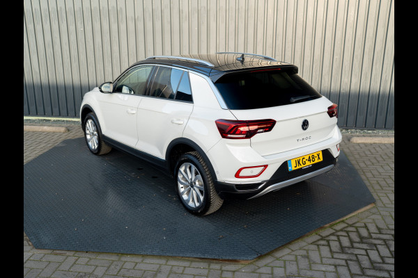 Volkswagen T-Roc 1.5 TSI 150Pk DSG Style | Trekhaak afnb. | IQ Light | Allseason banden | Prijs Rijklaar!!