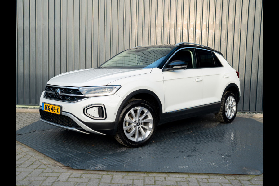Volkswagen T-Roc 1.5 TSI 150Pk DSG Style | Trekhaak afnb. | IQ Light | Allseason banden | Prijs Rijklaar!!