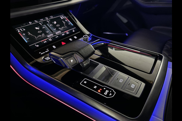 Audi Q8 55 TFSI e Quattro Competition S-Line Pano RS-Seats Sfeer Luchtver. B&O 360º