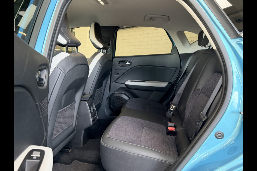Renault Captur 1.3 TCe 130pk Edition One| Groot Navi | Bose | Stoel verwarming | 17" | Camera | Volledig Dealer onderhouden!