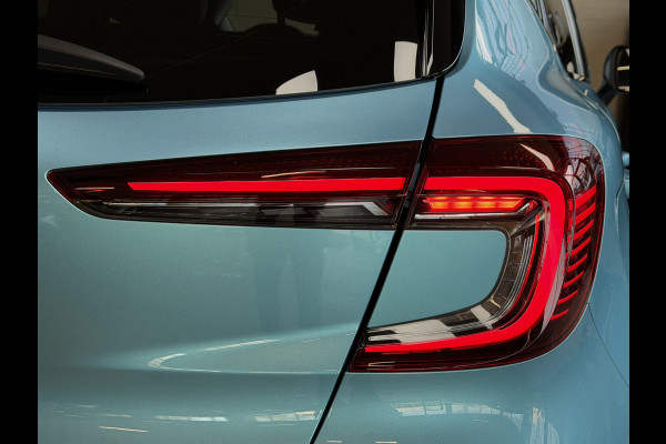 Renault Captur 1.3 TCe 130pk Edition One| Groot Navi | Bose | Stoel verwarming | 17" | Camera | Volledig Dealer onderhouden!